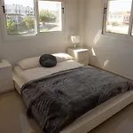 Welcome To Thea Court Apartamento Paralimni