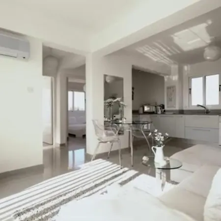 Apartment Welcome To Thea Court