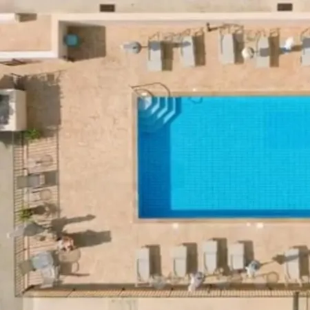 Welcome To Thea Court Appartement Paralímni