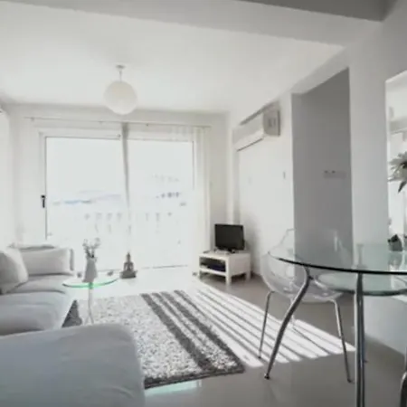 Welcome To Thea Court Διαμέρισμα *