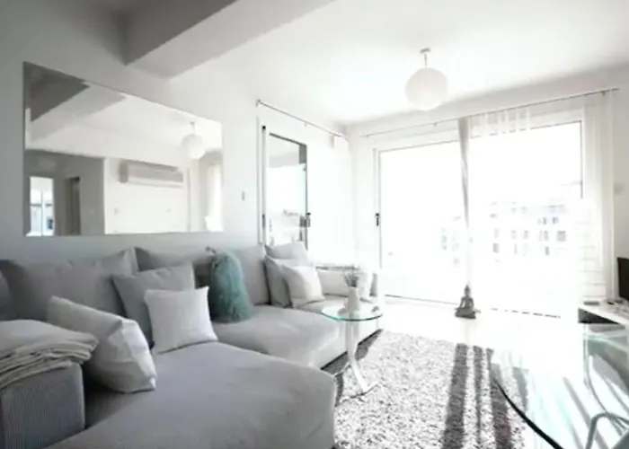 Appartement Welcome To Thea Court Paralímni