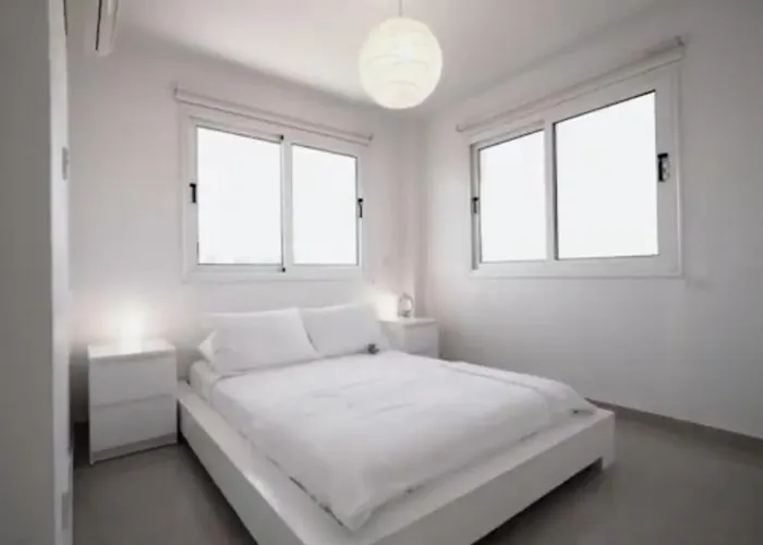 Welcome To Thea Court