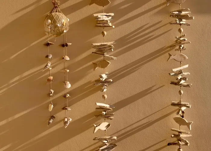 Welcome To Thea Court *